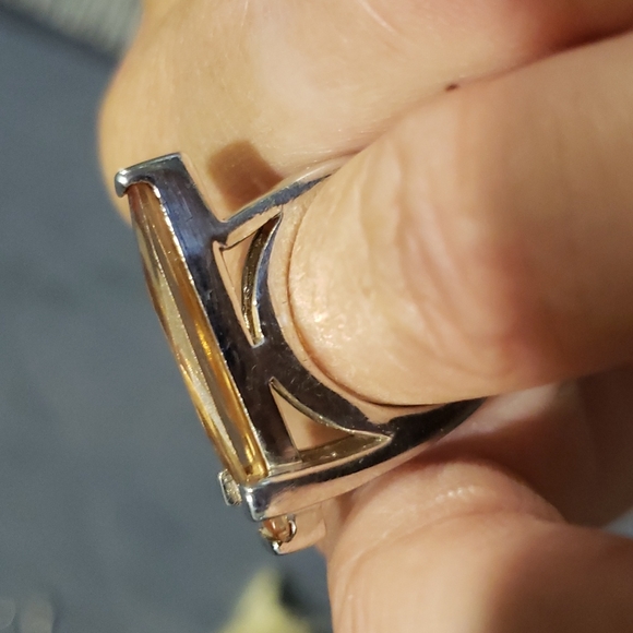 One of a Kind Stunning Ring From South Africa 🇿🇦 - Picture 4 of 16